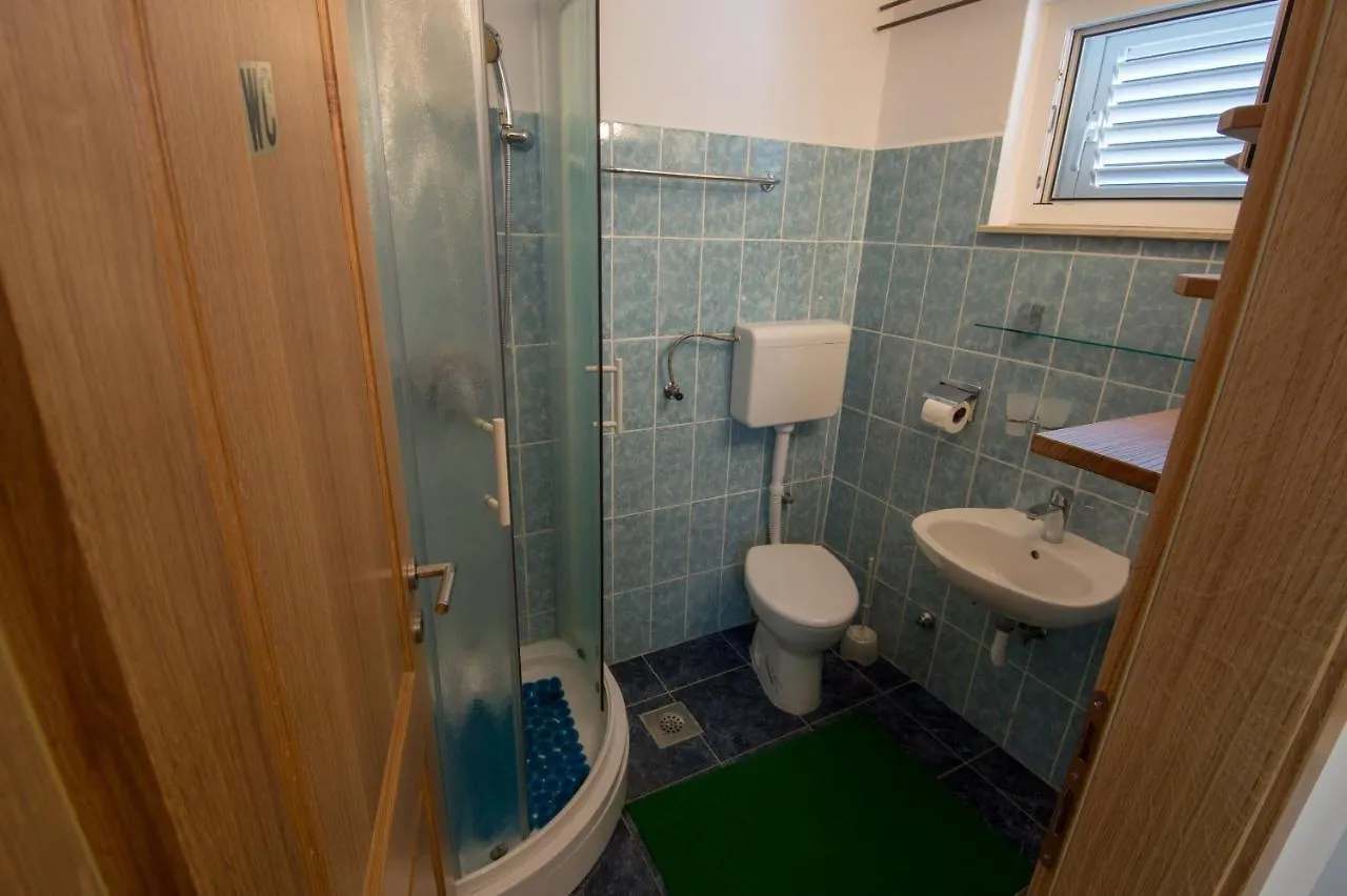 Apartmani-Karin-Malinska Apartment Malinska