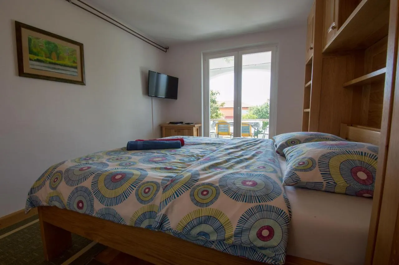 Apartmani-Karin-Malinska Apartment Malinska